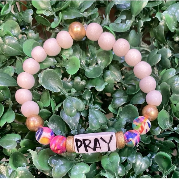 BRAND NEW WITH TAGS Colorful Inspirational Beaded Bracelets - Picture 5 of 8